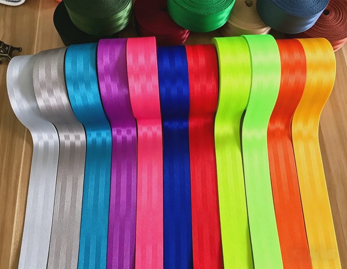 Amusement Seat Belt 4.8cm Five Twill High Strength Polyester Modified Car Color Webbing