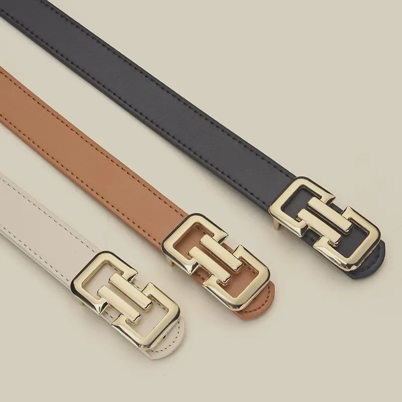 WEEKS ZPE3001 Women's 2.8cm Wide 105cm Belt with Classic and Fashionable Smooth Plate Buckle Made of Alloy